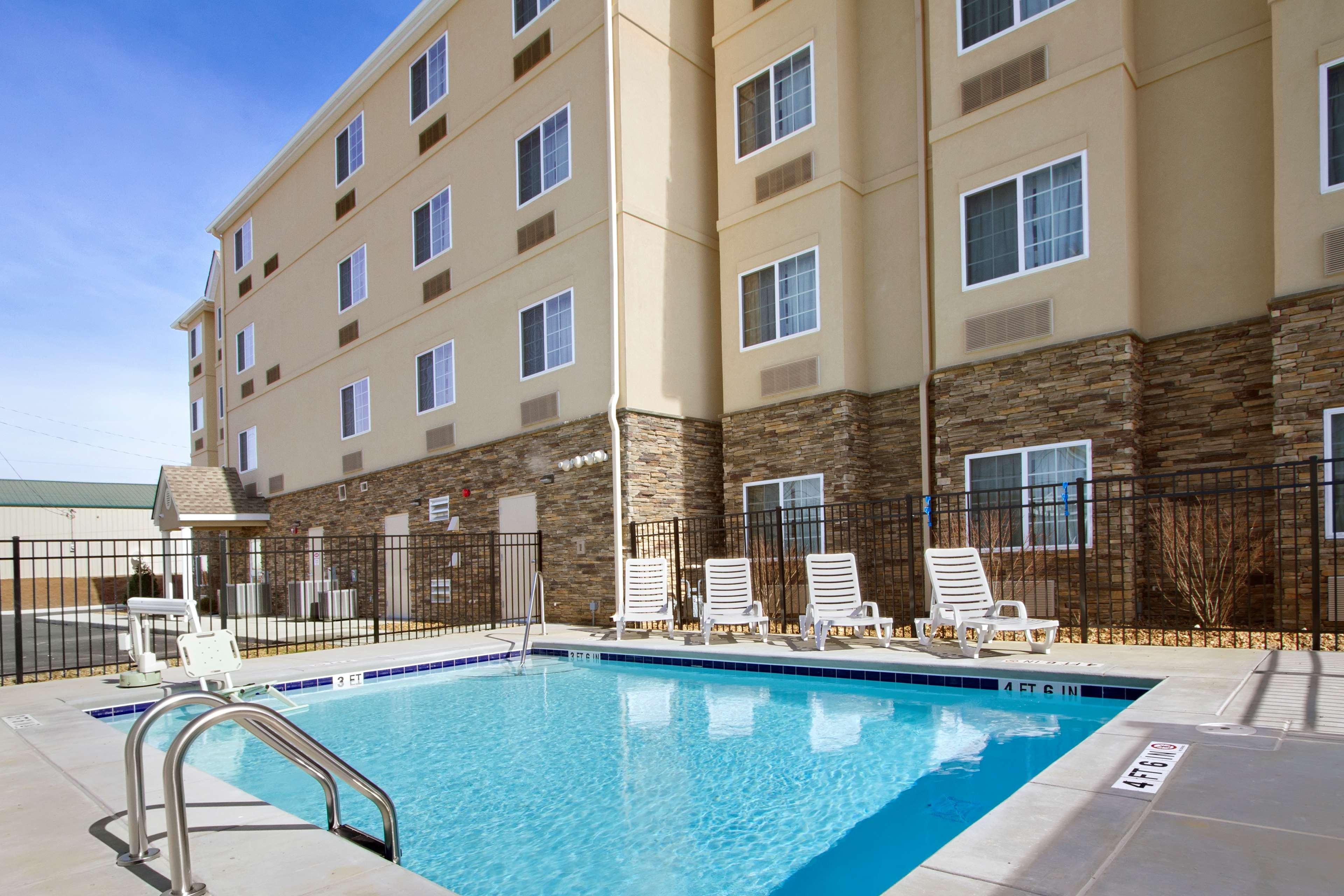 Microtel Inn & Suites By Wyndham Shelbyville Exterior foto